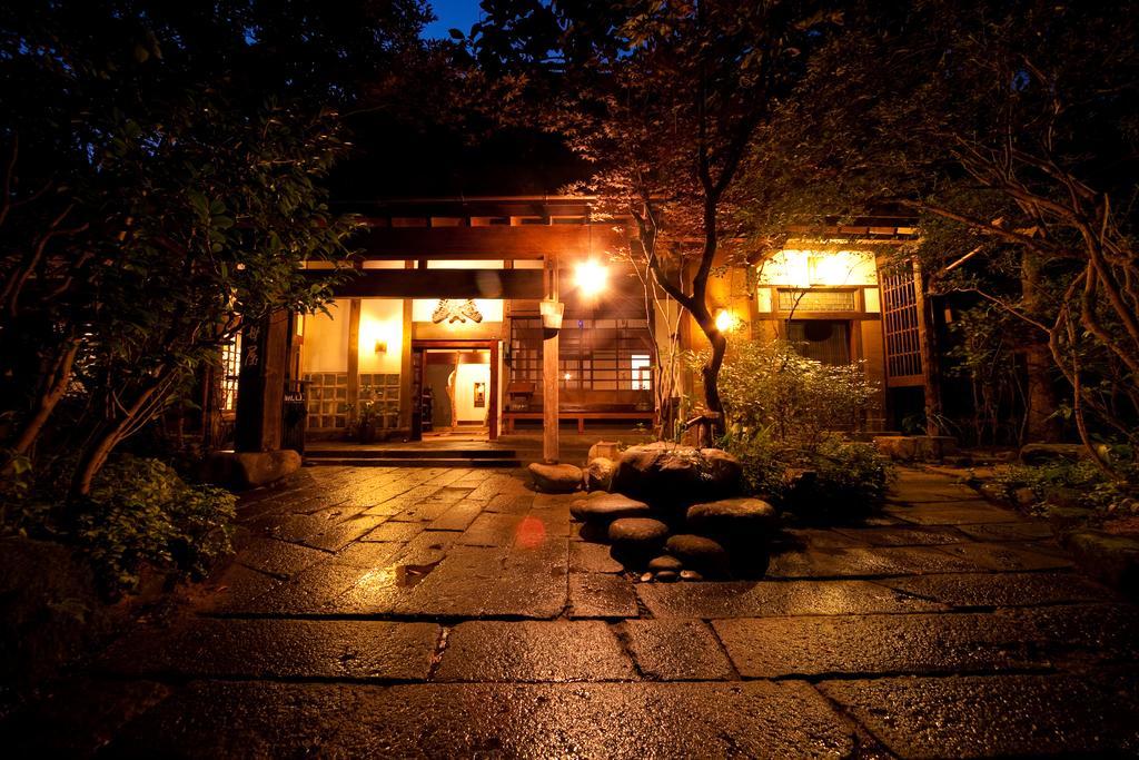 Hatago Kayausagi Хита Экстерьер фото